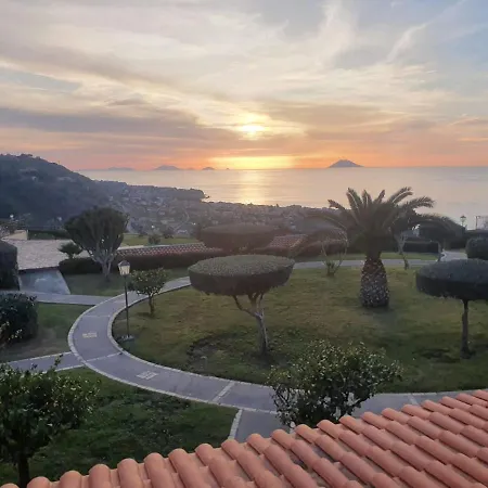 Appartement A View 2 Sea à Parghelia Extérieur photo